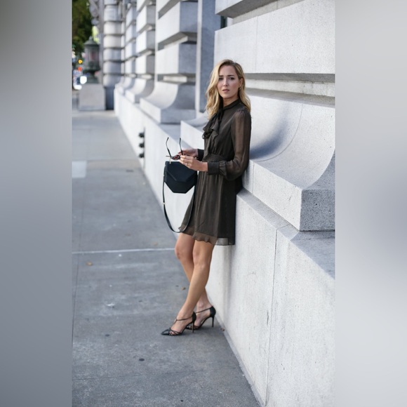 Diane‎ von Furstenberg Silk Shirtdress 8 - Picture 15 of 15